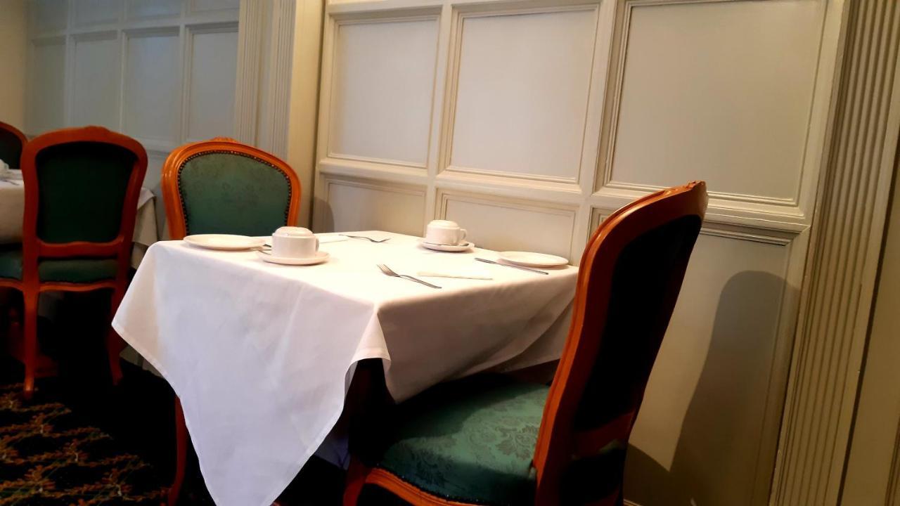 Wincham Hall Hotel Нортуич Екстериор снимка