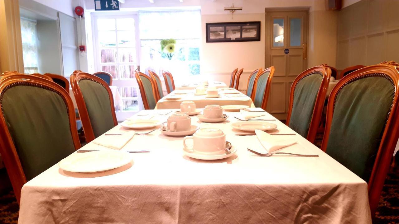 Wincham Hall Hotel Нортуич Екстериор снимка