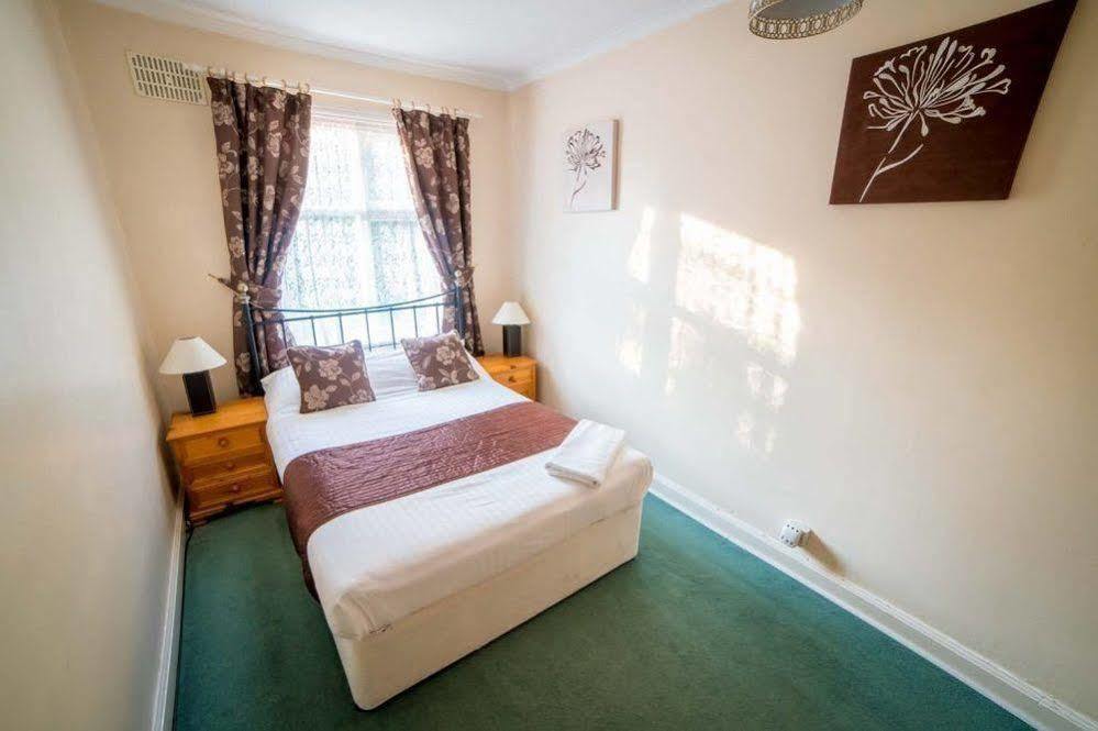 Wincham Hall Hotel Нортуич Екстериор снимка