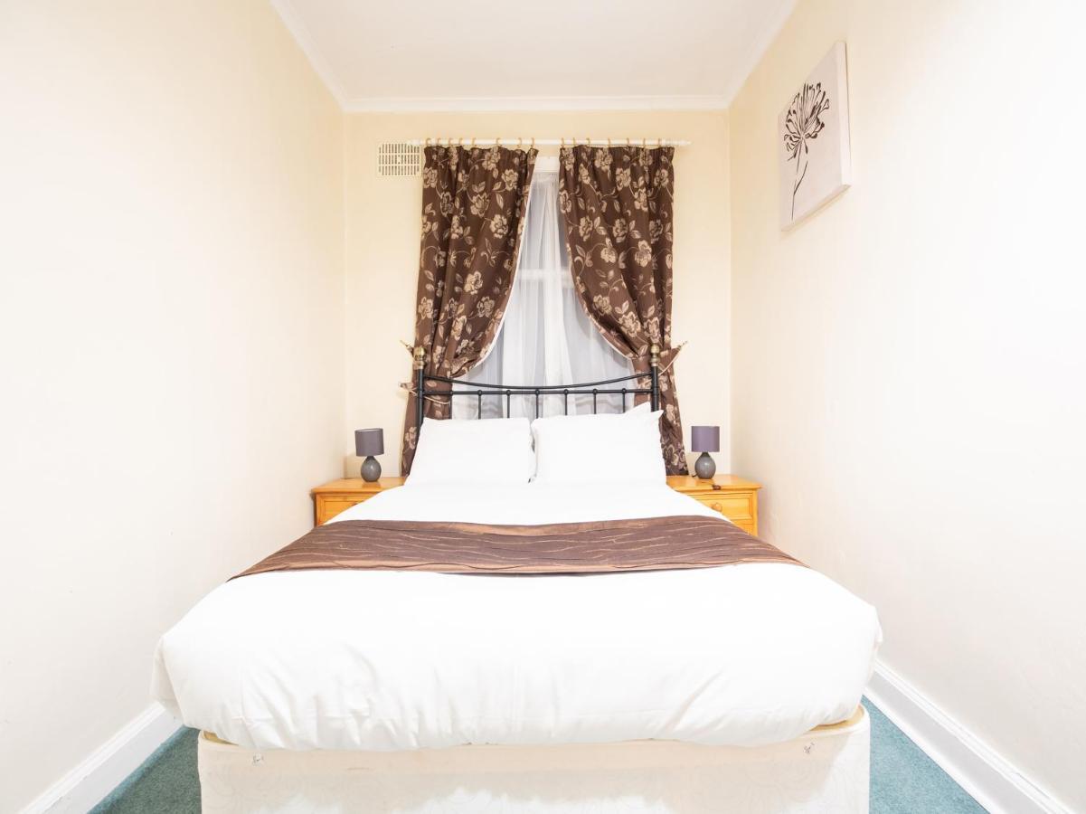 Wincham Hall Hotel Нортуич Екстериор снимка